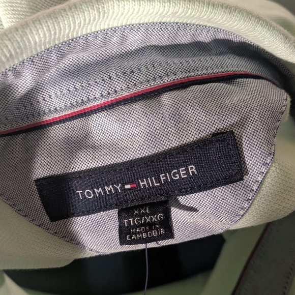 Tommy Hilfiger Men's Classic Fit Short Sleeve Polo - Picture 4 of 5